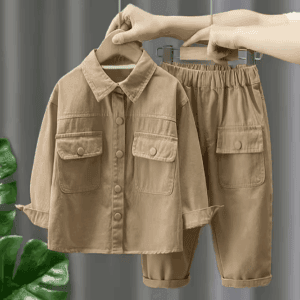 Jongensset broek en hemd bruin